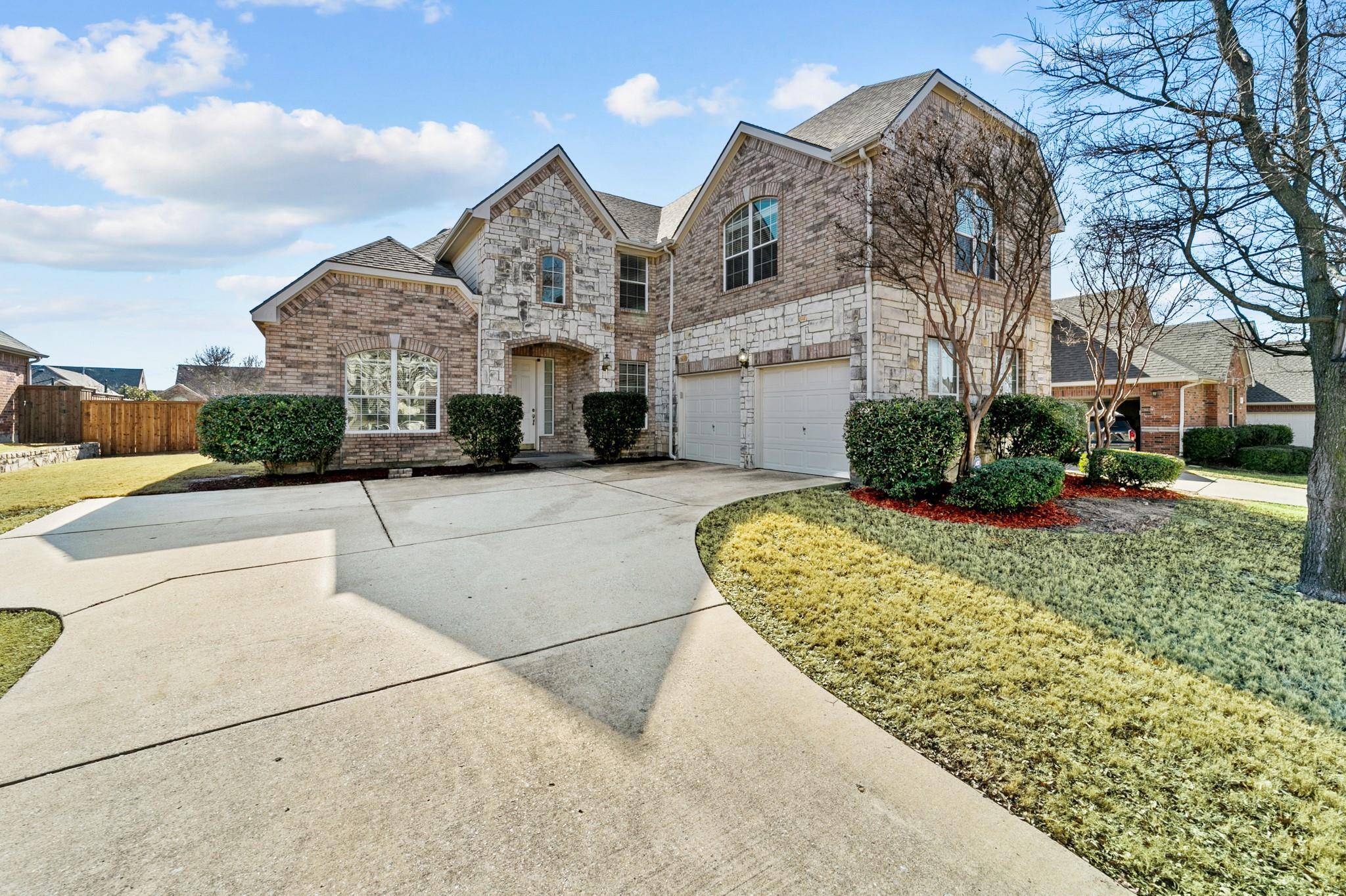 Mckinney, TX 75072,8801 Red Oaks Drive