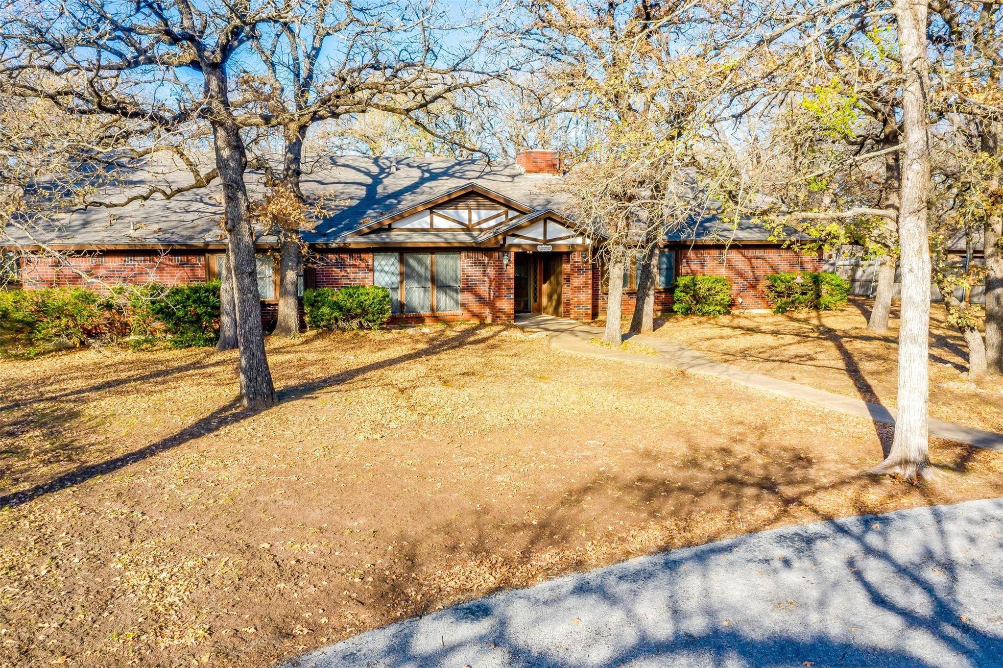 Burleson, TX 76028,2009 Red Oak Drive