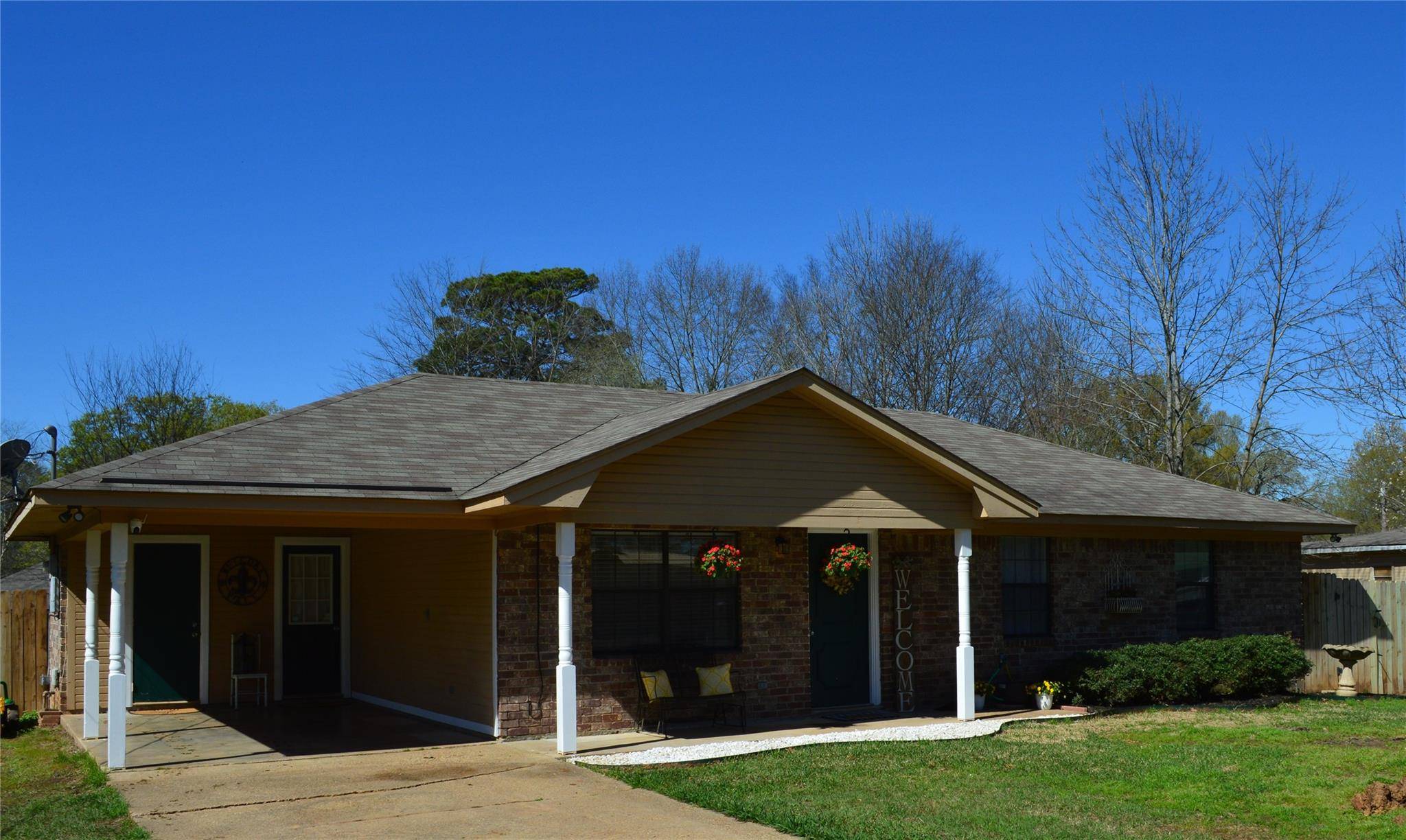 Benton, LA 71006,919 Burt Drive