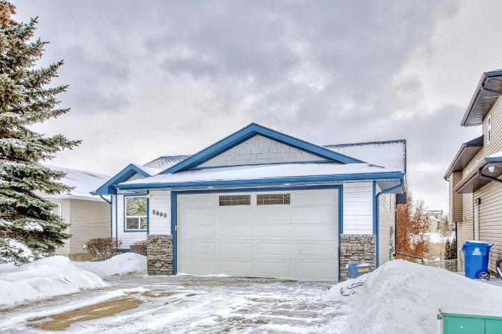 Blackfalds, AB T4M 0E3,5685 Panorama DR