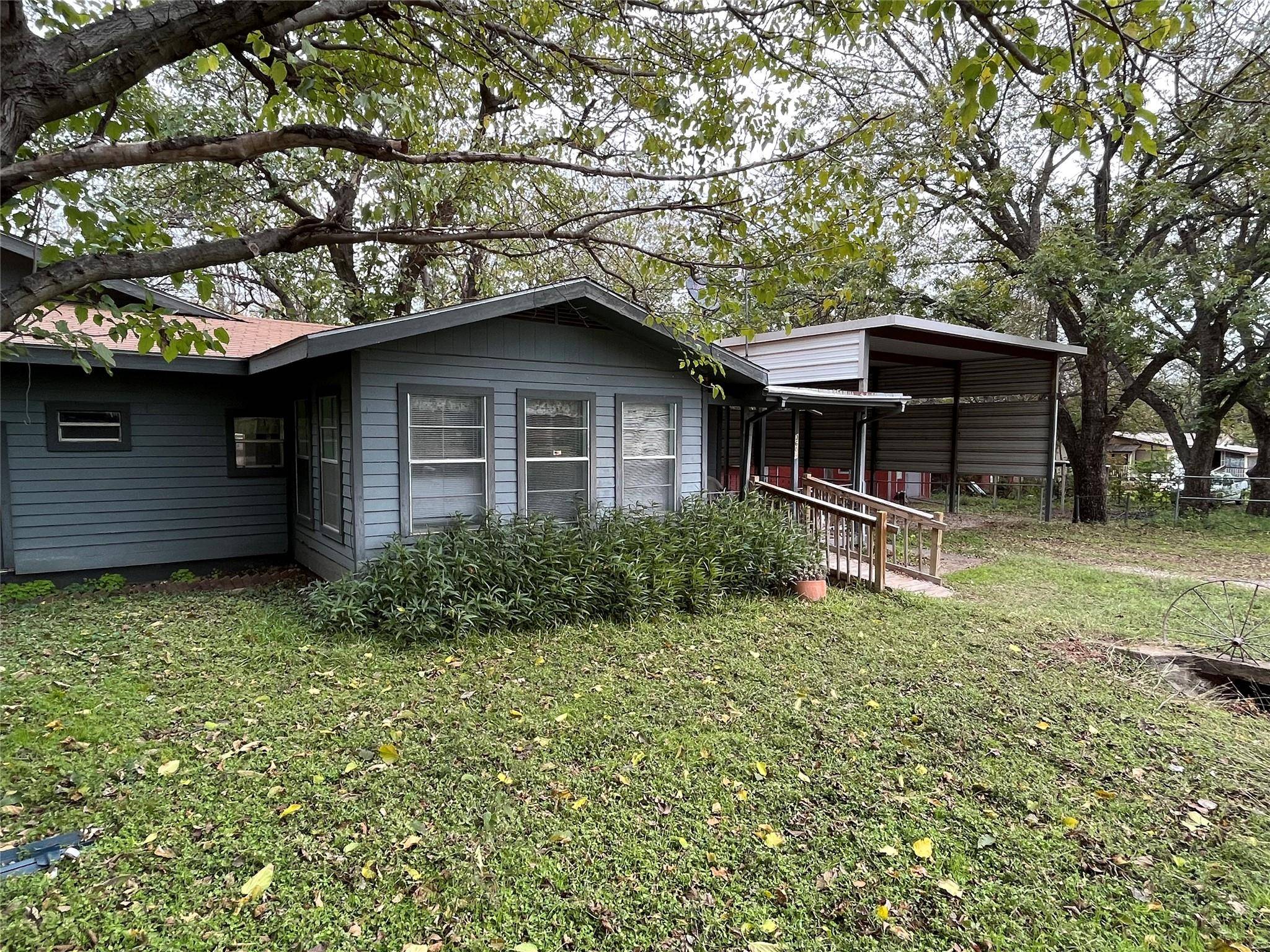 Granbury, TX 76048,3609 Hedge Row Street