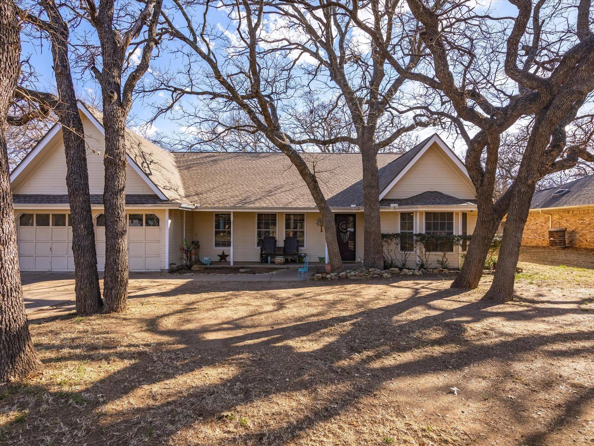 Mineral Wells, TX 76067,18 Greenbriar Street