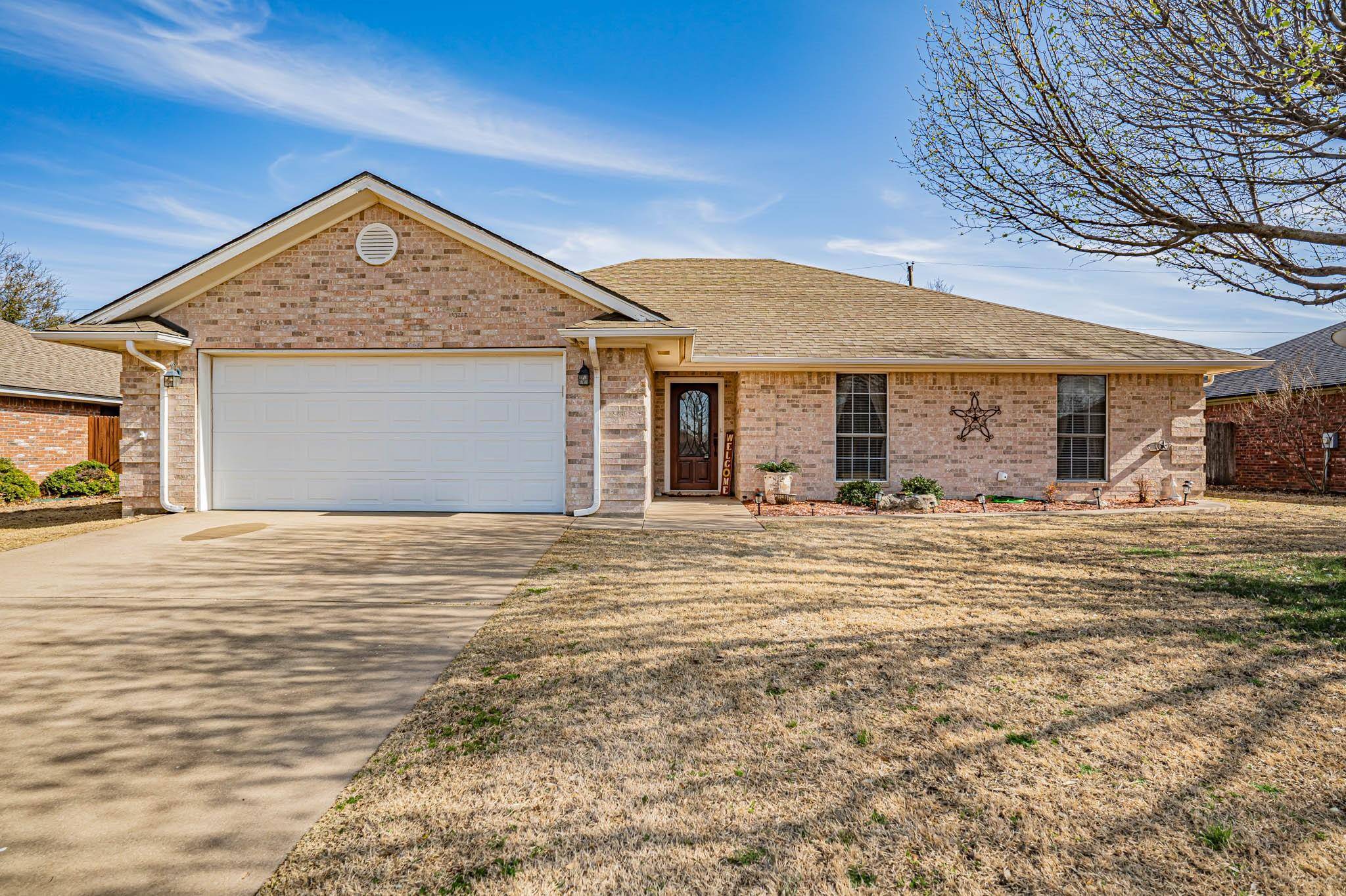 Stephenville, TX 76401,646 Bluebonnet Street