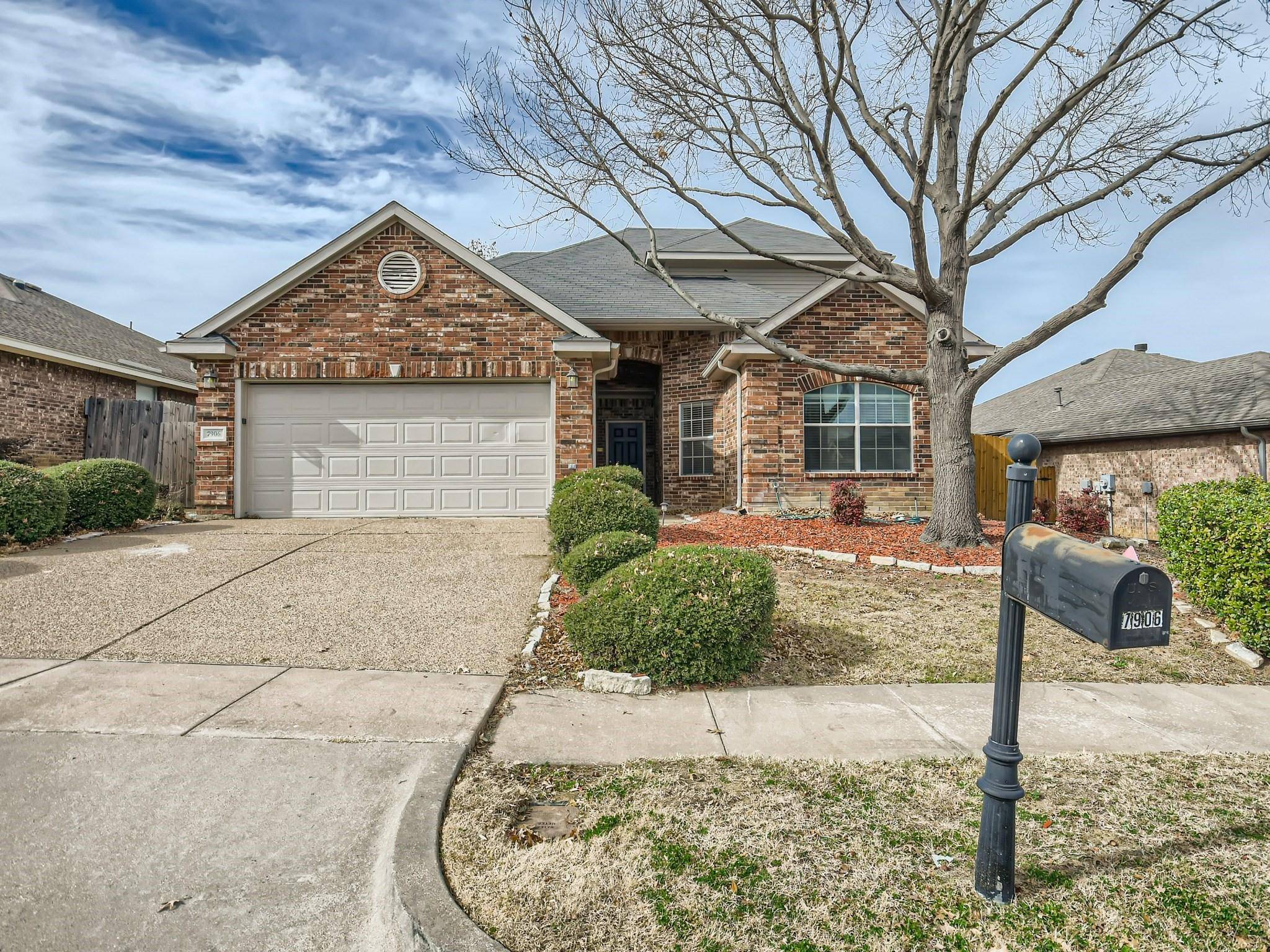 Arlington, TX 76002,7906 Clear Fork Trail