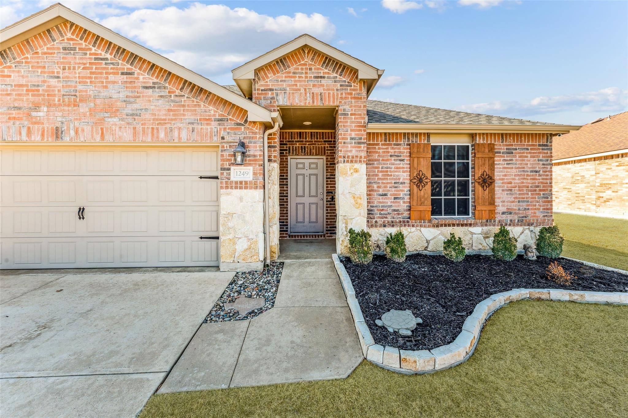 Burleson, TX 76028,1249 Boxwood Lane