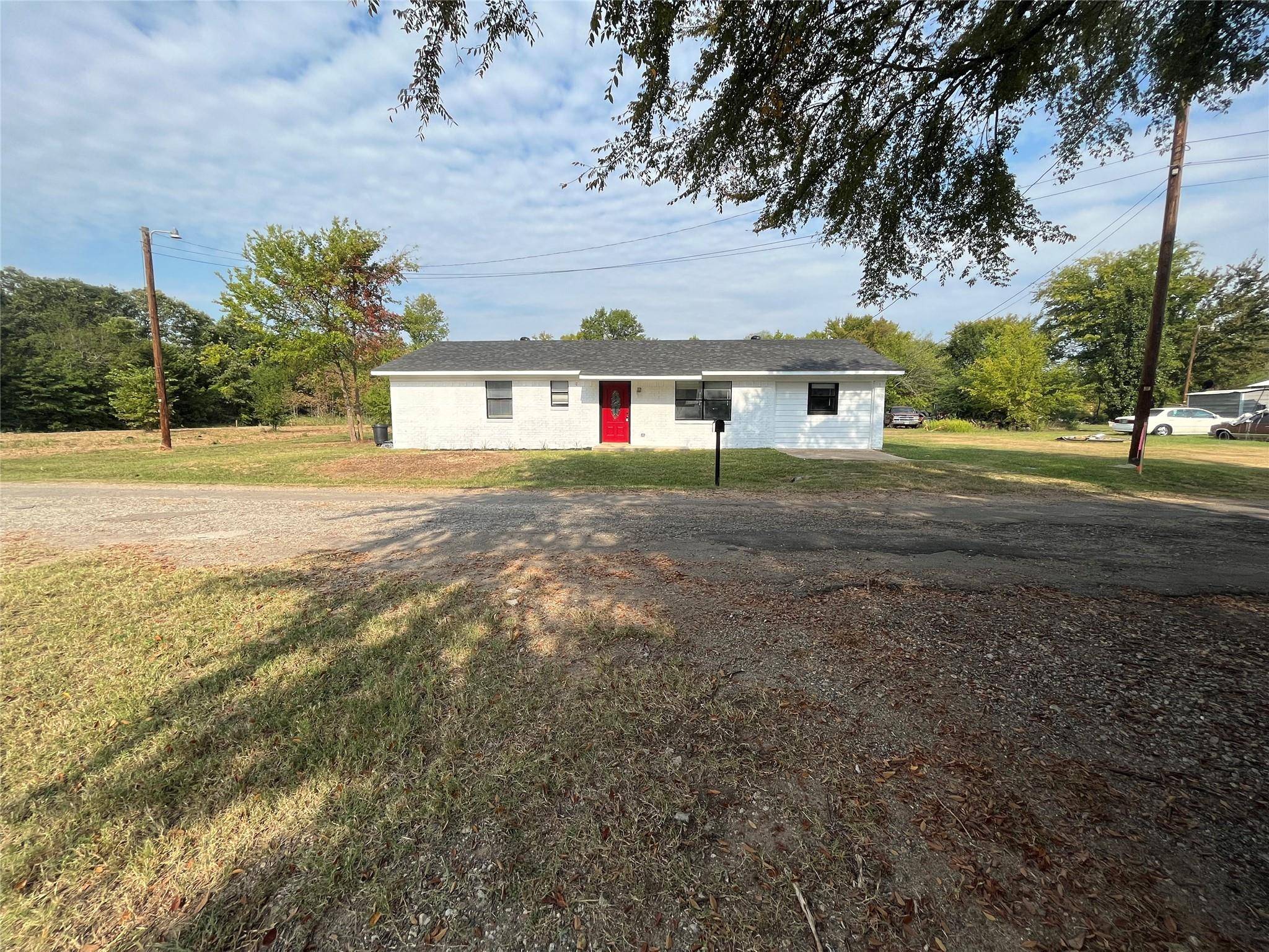 Canton, TX 75103,139 VZ CR 2151