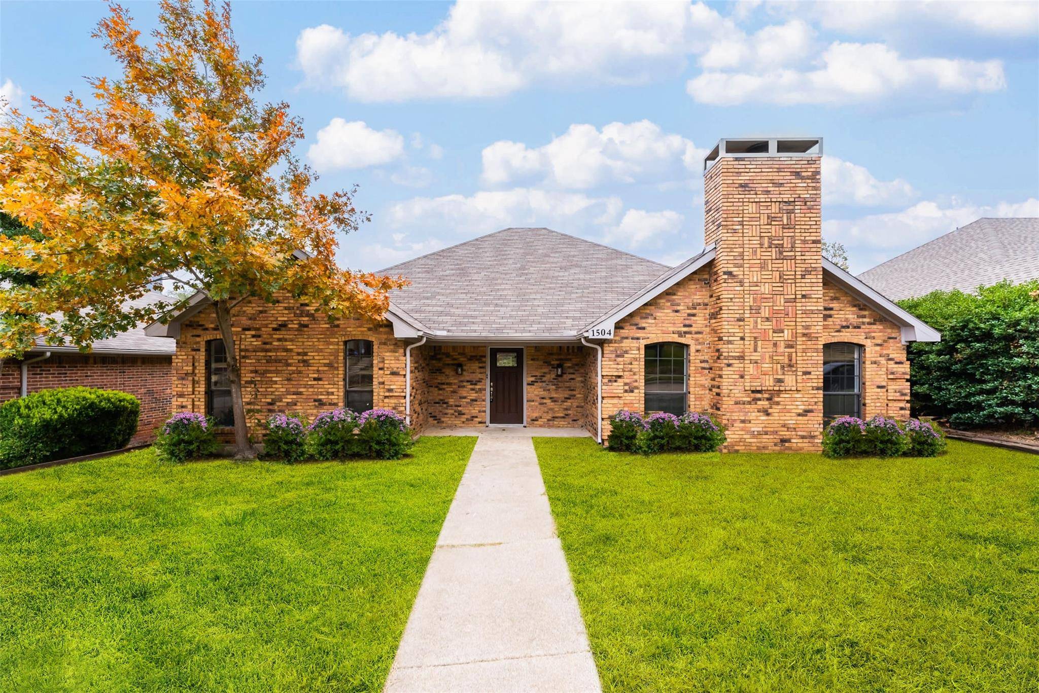 Carrollton, TX 75007,1504 Chesterfield Drive