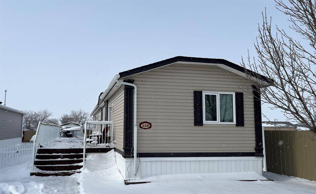 Coaldale, AB T1M0B1,520 Porter ST