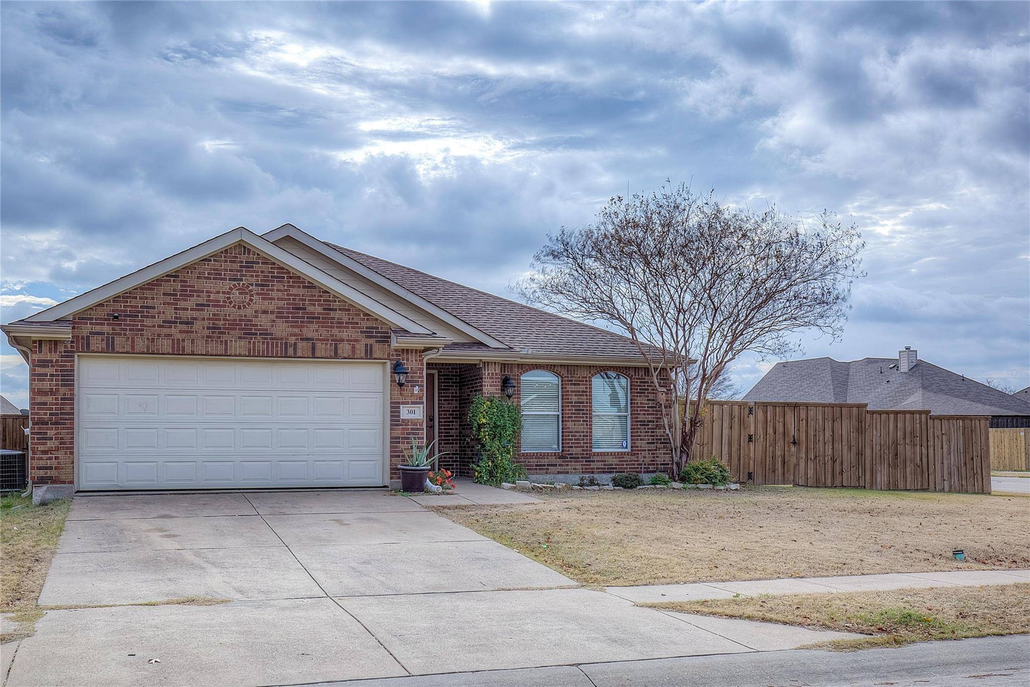 Forney, TX 75126,301 Long Prairie Drive