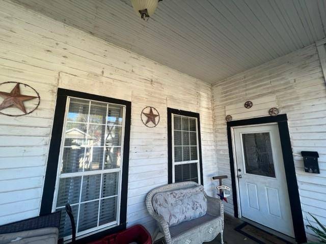 Denison, TX 75020,1306 W Bond Street