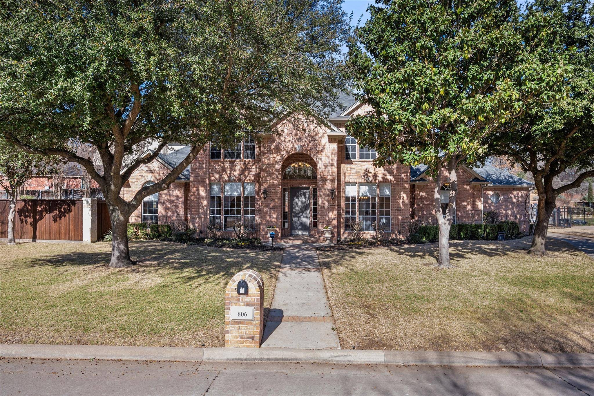 Mansfield, TX 76063,606 Glen Abbey Drive