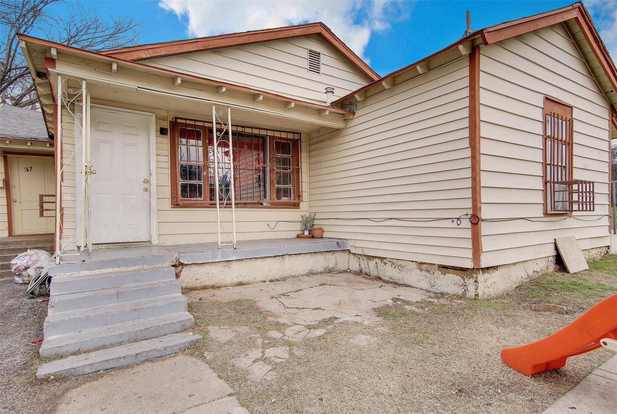 Fort Worth, TX 76105,3735 Millet Avenue