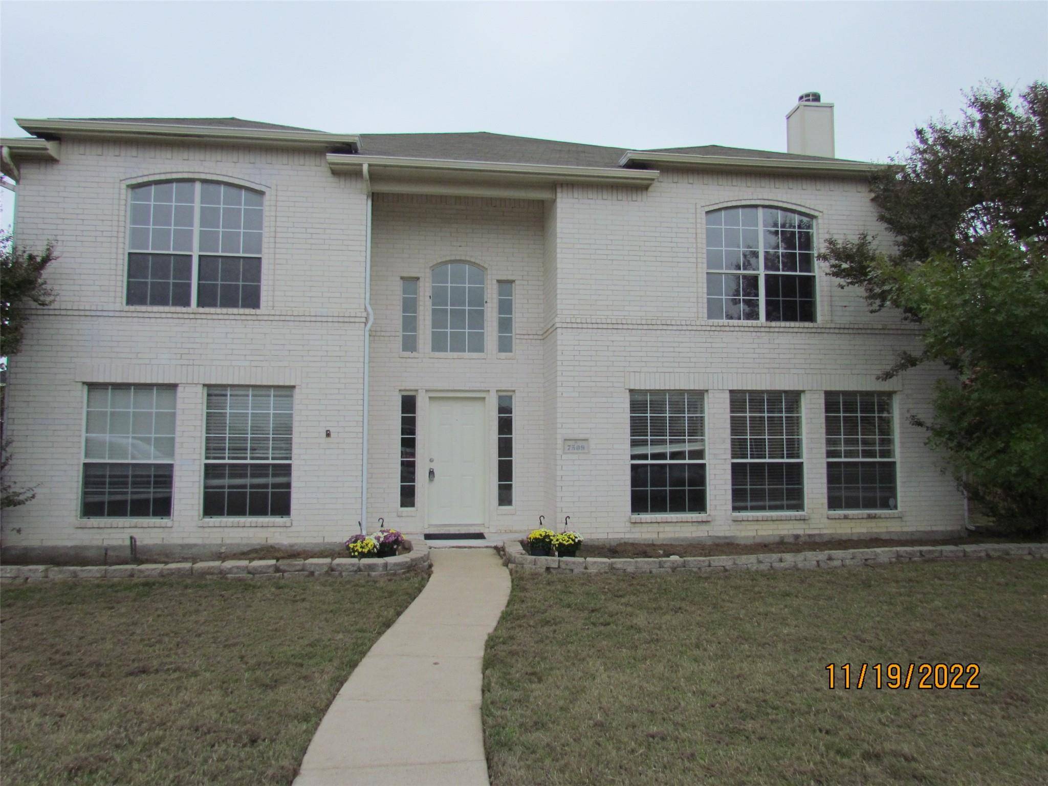 Rowlett, TX 75088,7509 Leeward Lane