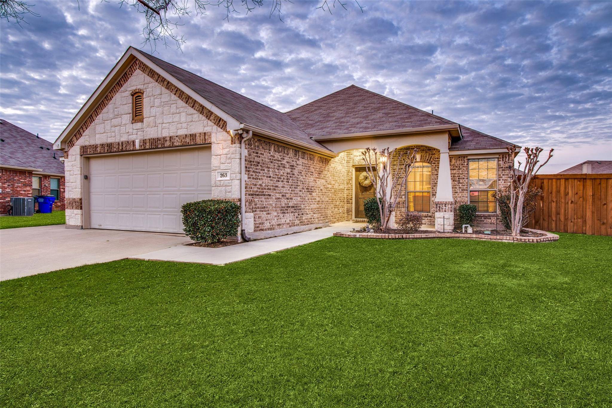 Forney, TX 75126,263 Archer Way