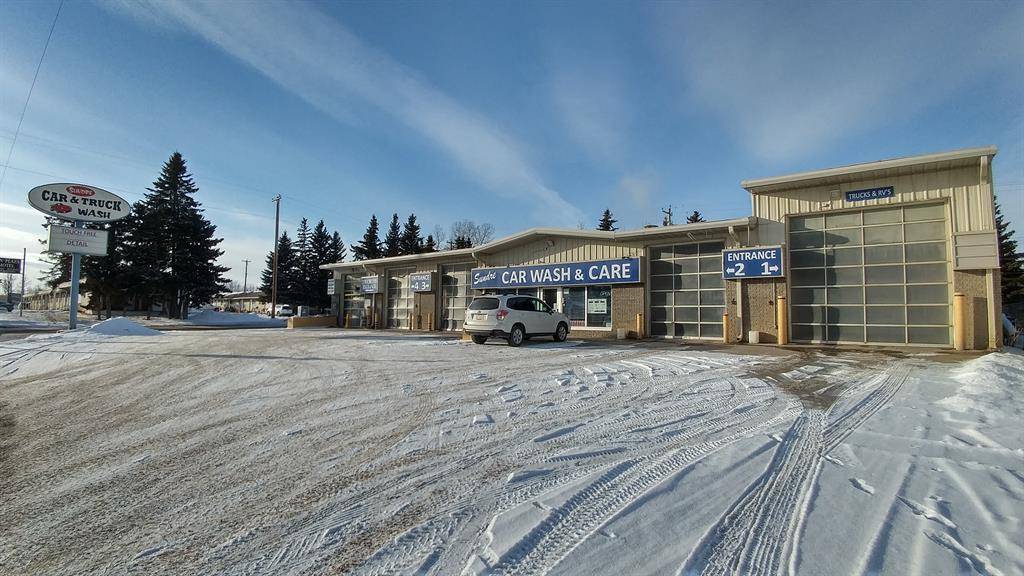 Sundre, AB T0M 1X0,412 Main AVE W