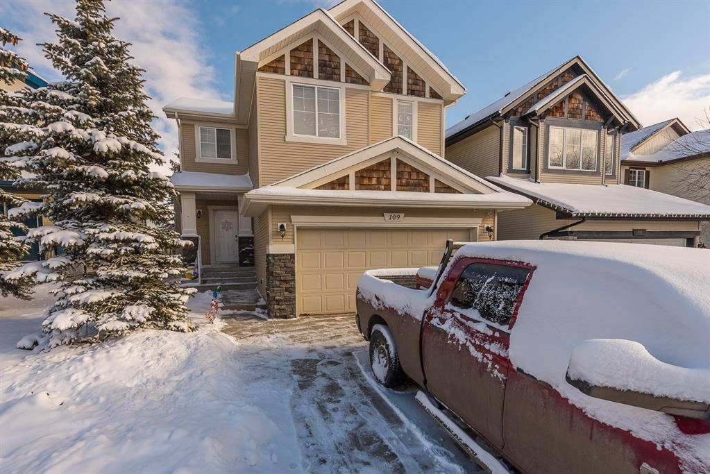 Calgary, AB T3H 5N4,109 Cougarstone MNR SW