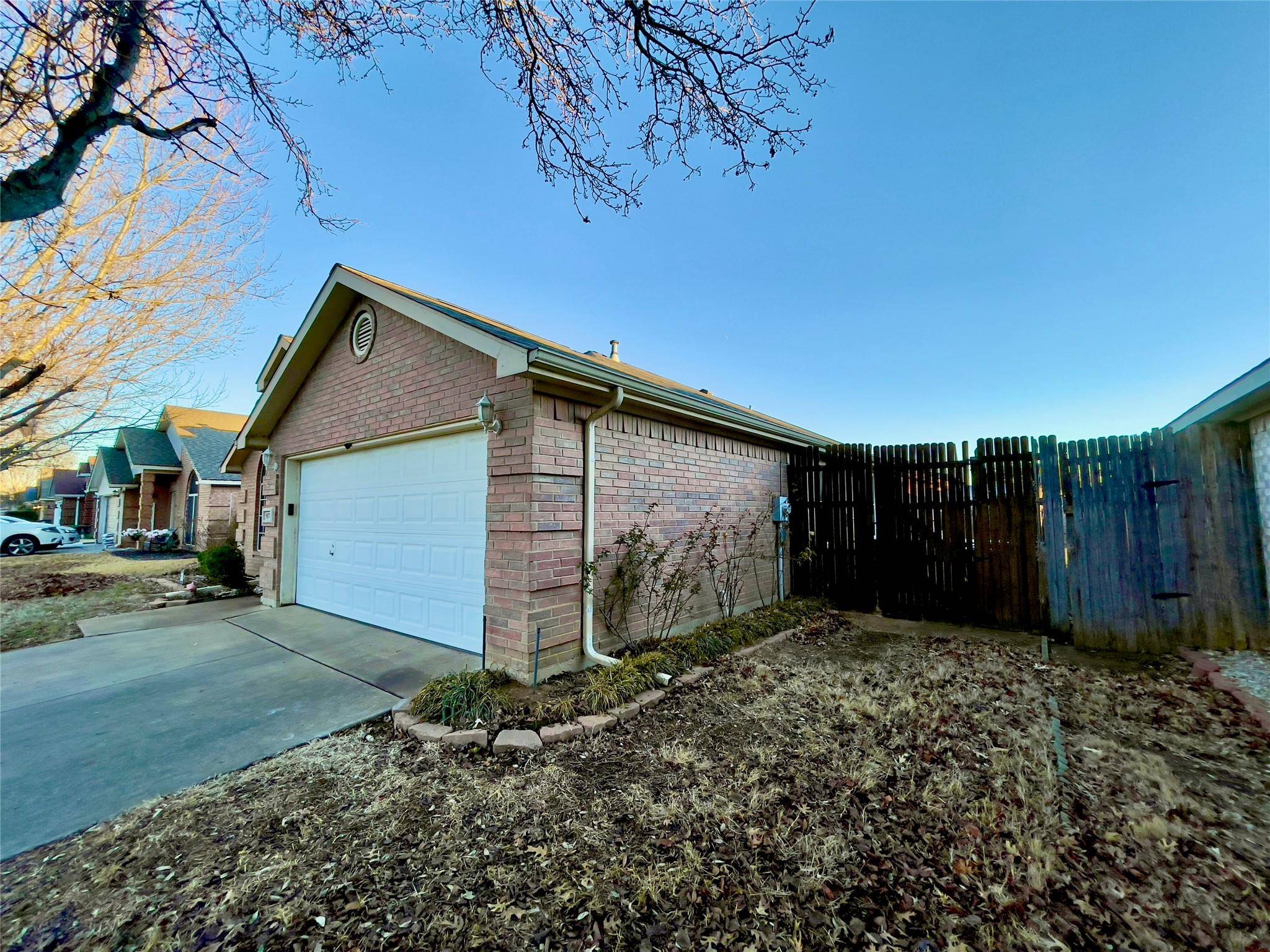 Fort Worth, TX 76118,9078 Creede Trail