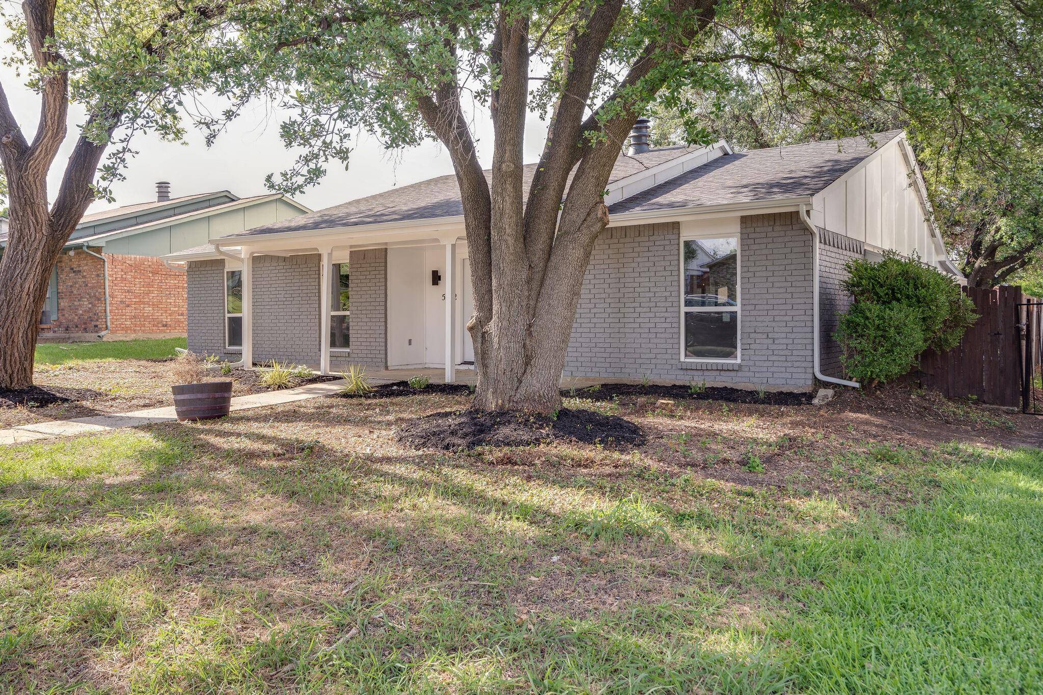 The Colony, TX 75056,5012 Watkins Circle