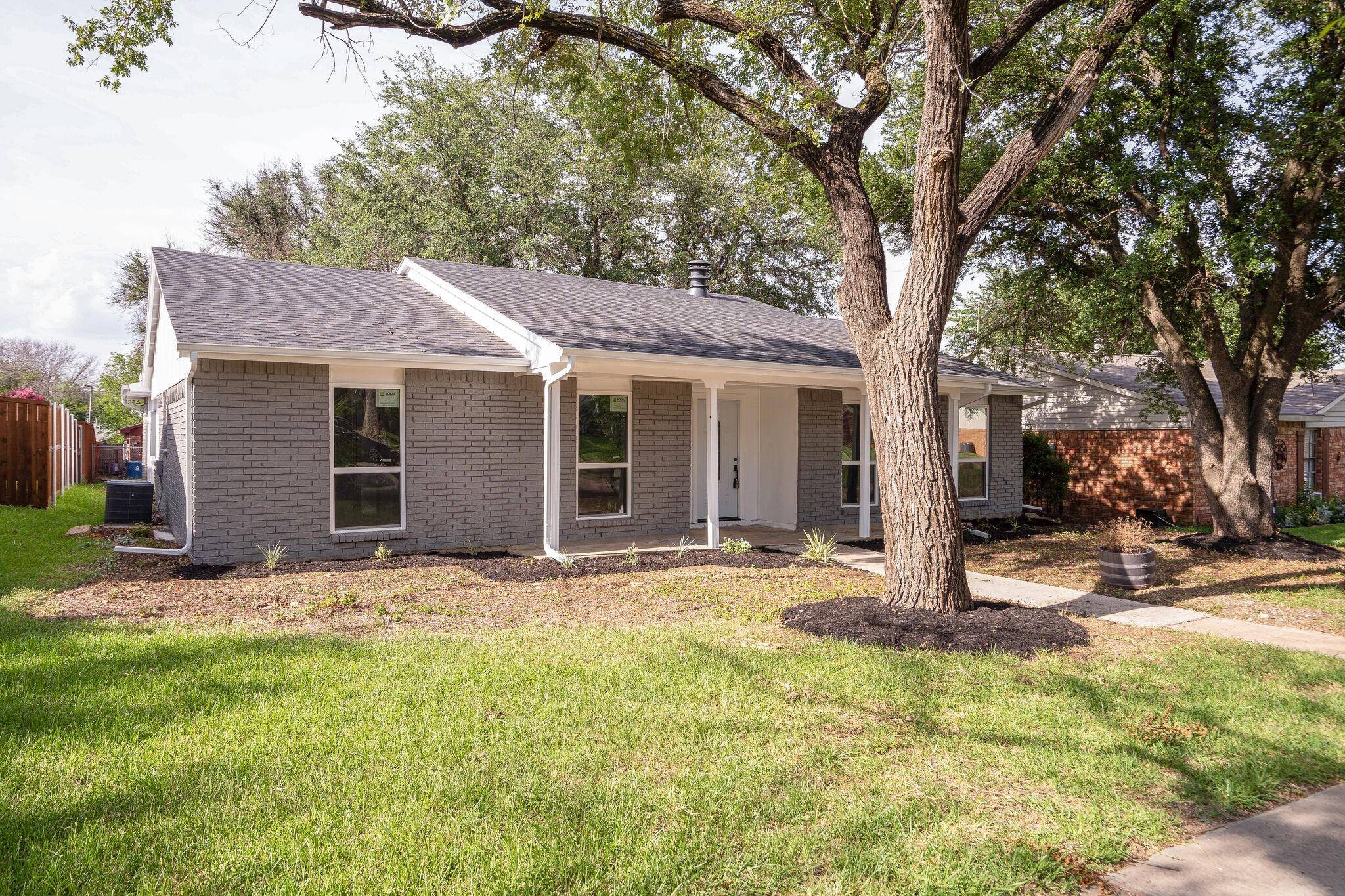 The Colony, TX 75056,5012 Watkins Circle