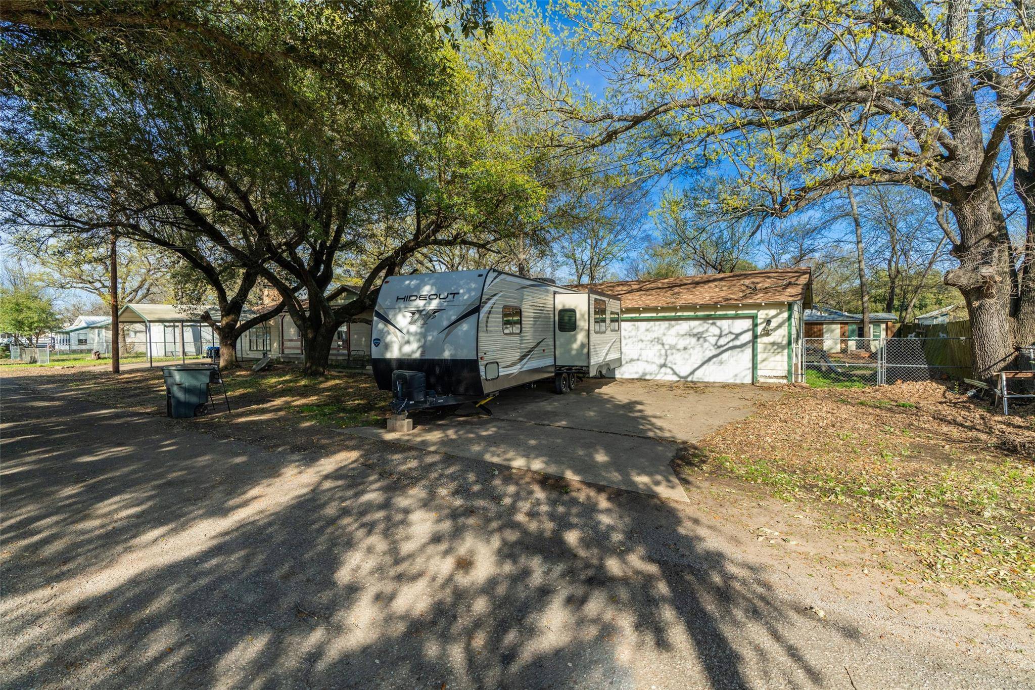 Quinlan, TX 75474,10083 Navajo