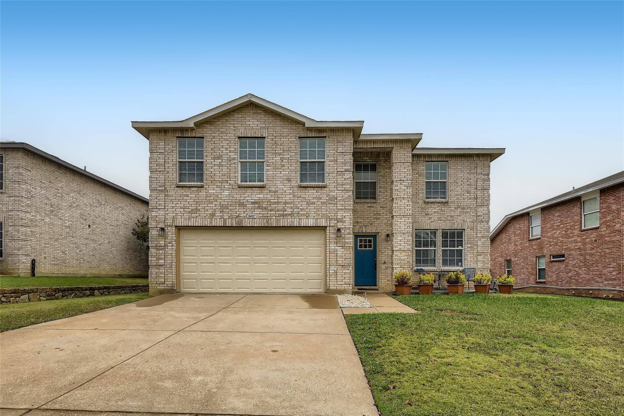 Arlington, TX 76002,8407 Shining Waters Lane