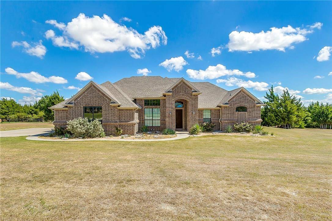 Waxahachie, TX 75167,140 Stone Field Court