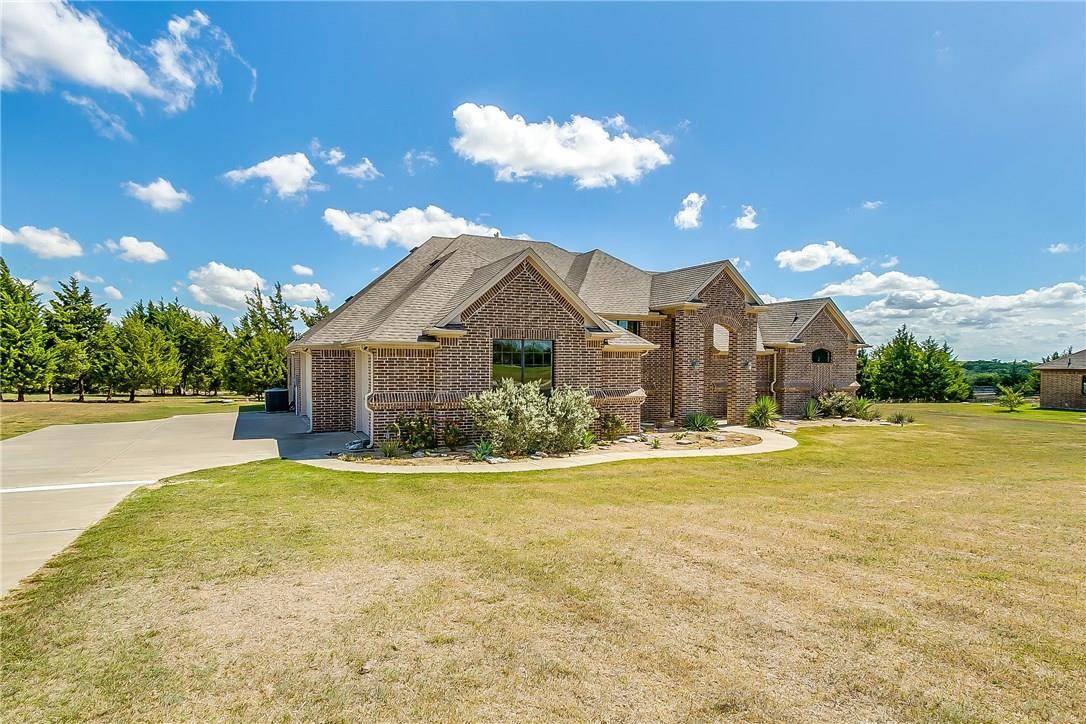 Waxahachie, TX 75167,140 Stone Field Court