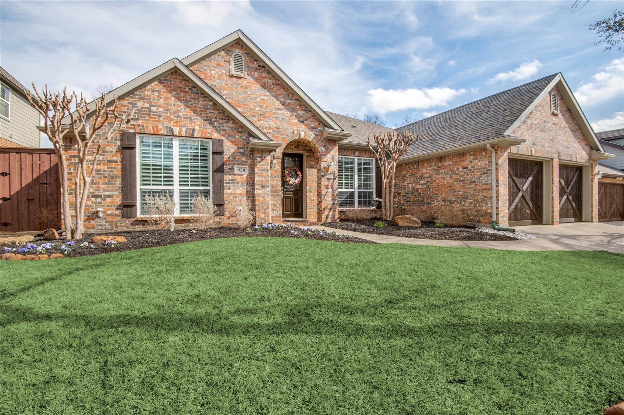 Grapevine, TX 76051,928 Spring Creek Drive