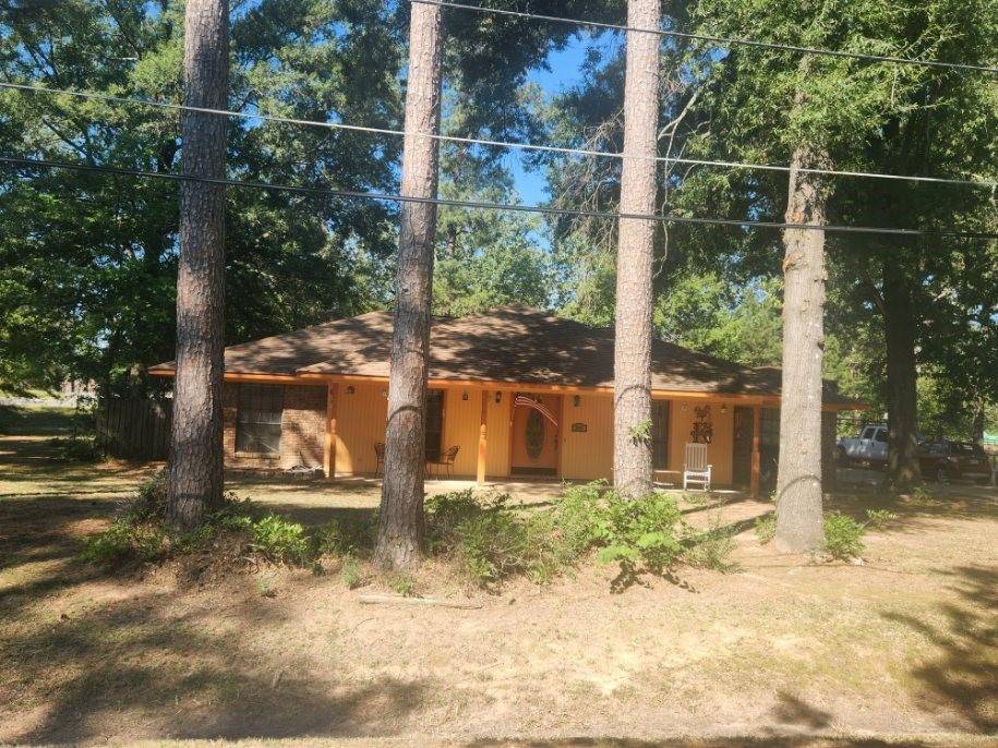 Shreveport, LA 71107,914 Regmar Drive