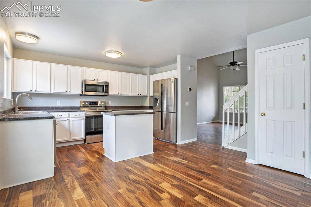 Colorado Springs, CO 80923,5265 Pine Haven DR