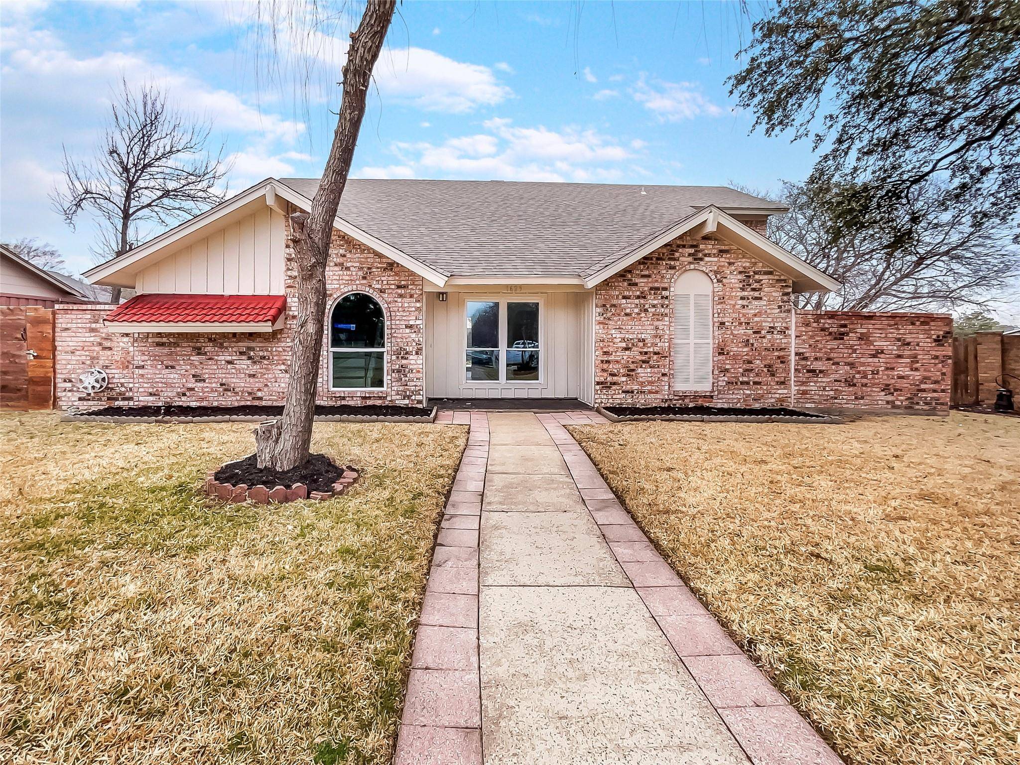 Richardson, TX 75081,1625 Versailles Drive