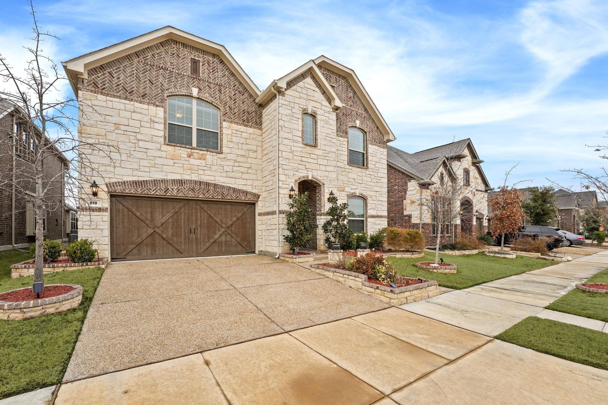 Euless, TX 76039,519 Pineview Drive