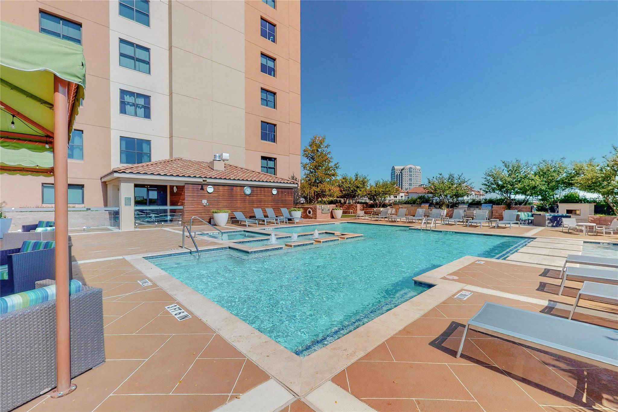 Irving, TX 75039,330 Las Colinas Boulevard E #330