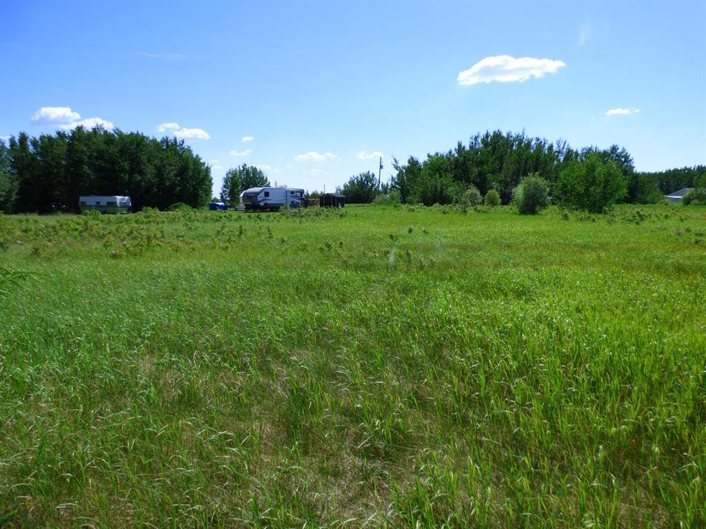 Lac La Biche, AB T0A 2C0,622 13221 Township Road 680