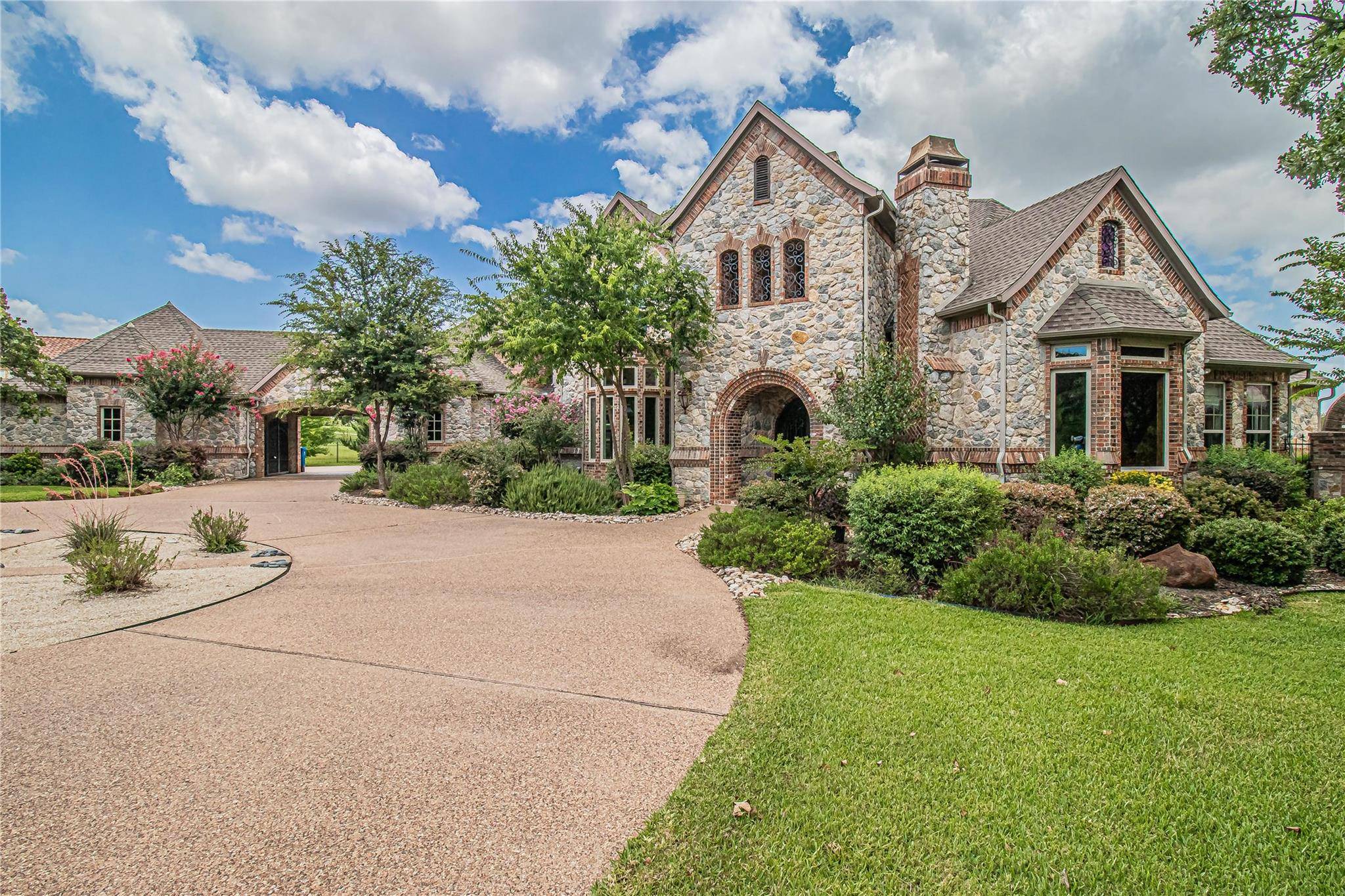 Flower Mound, TX 75022,5701 Lighthouse Drive