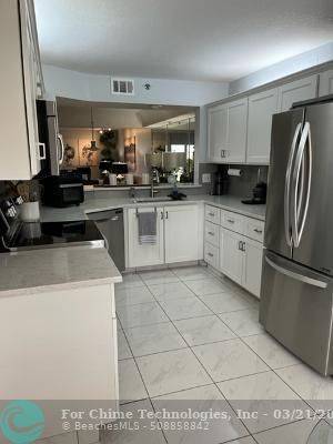 Boca Raton, FL 33428,9165 SW 14th St  #1308