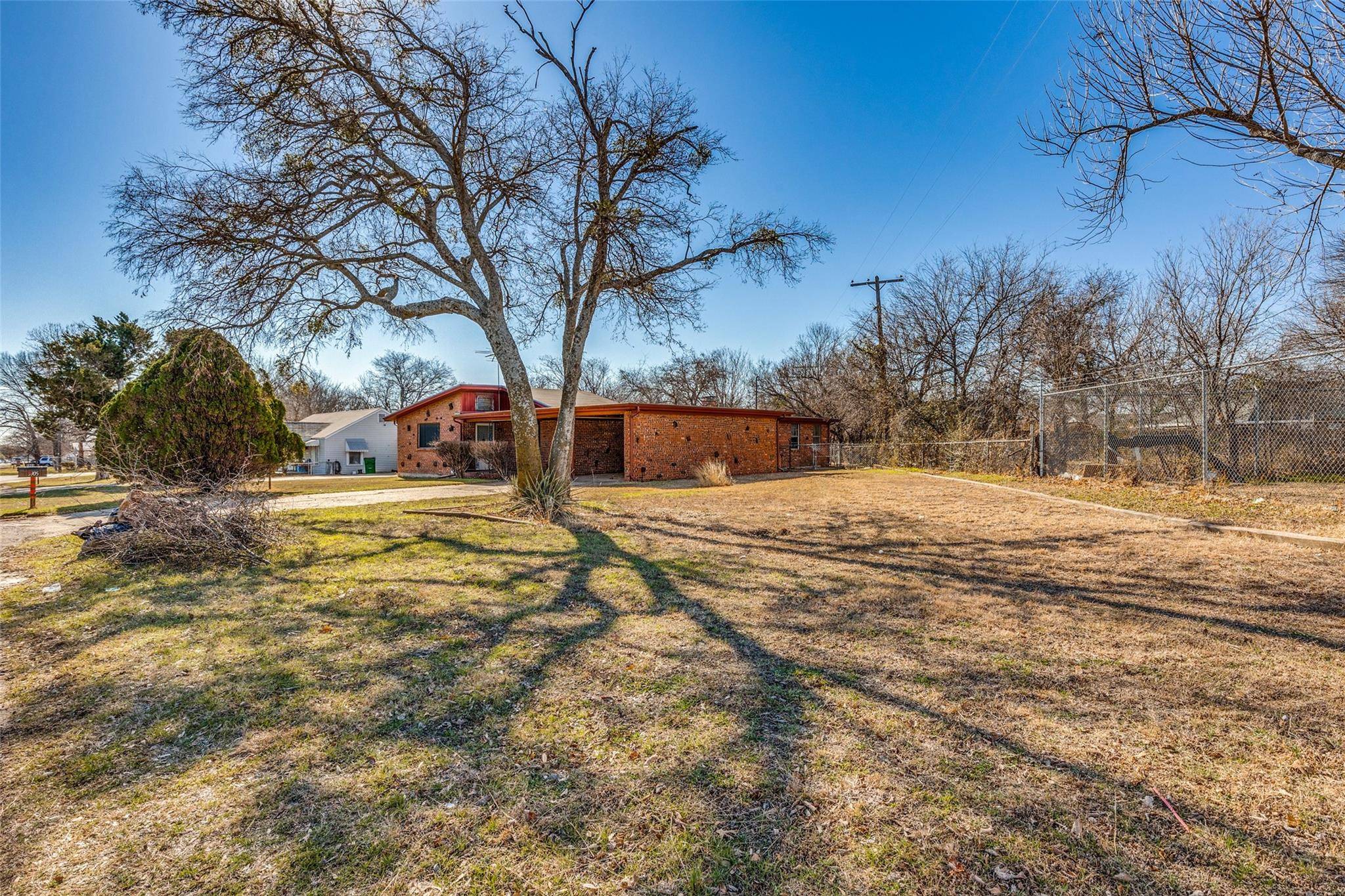 Sansom Park, TX 76114,5905 Ridge Lane