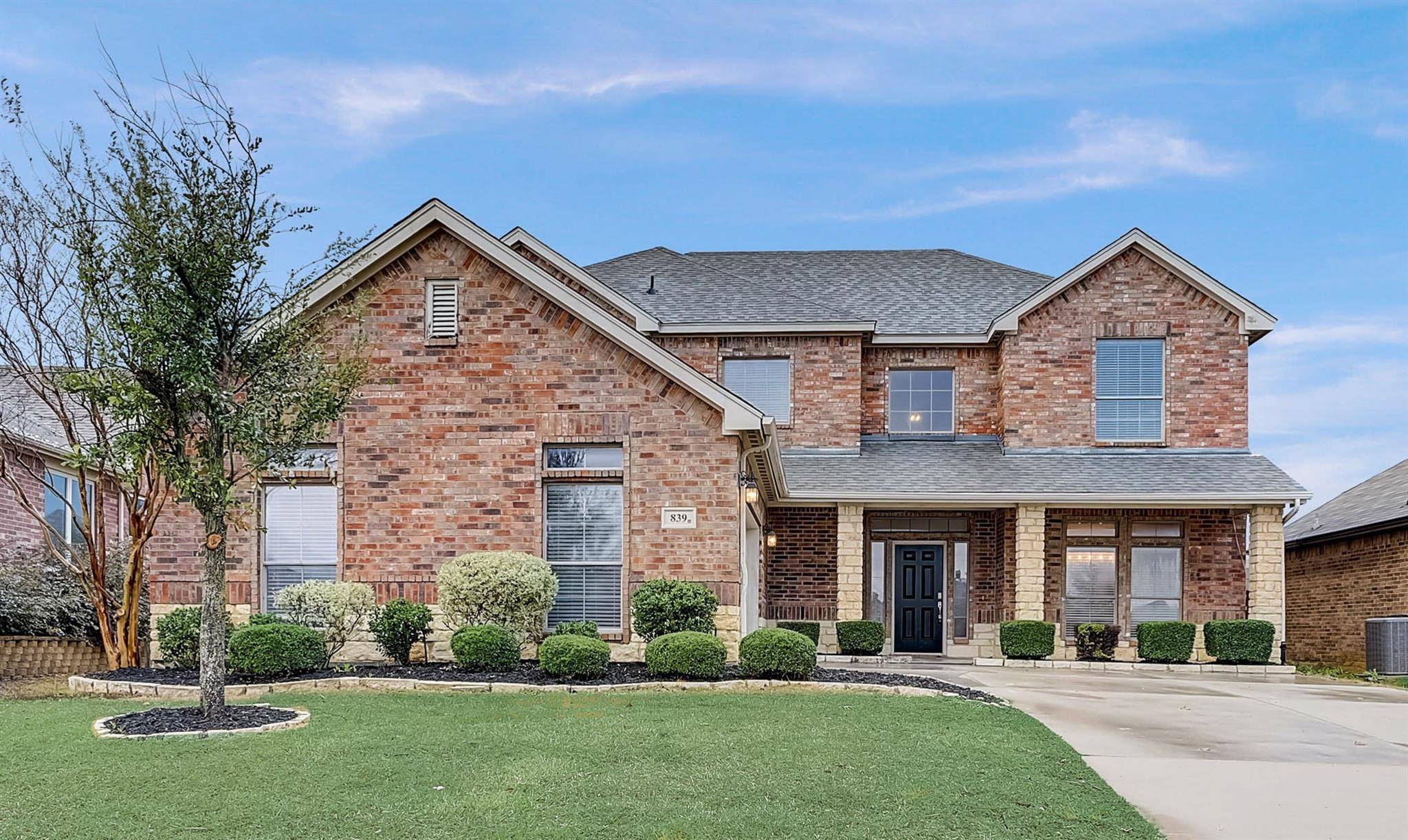 Burleson, TX 76028,839 Peach Lane