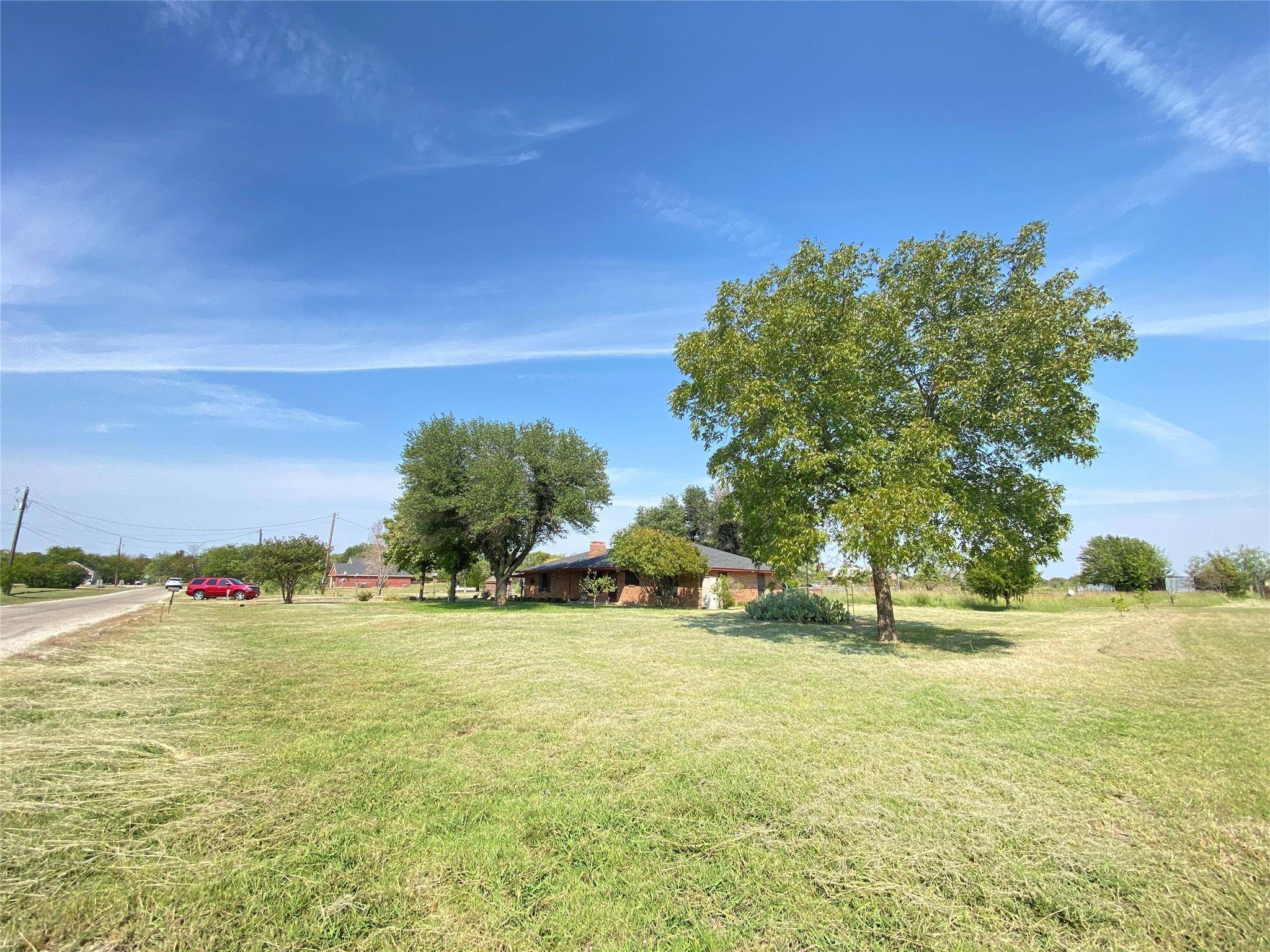 Kaufman, TX 75142,1061 Sunset Drive