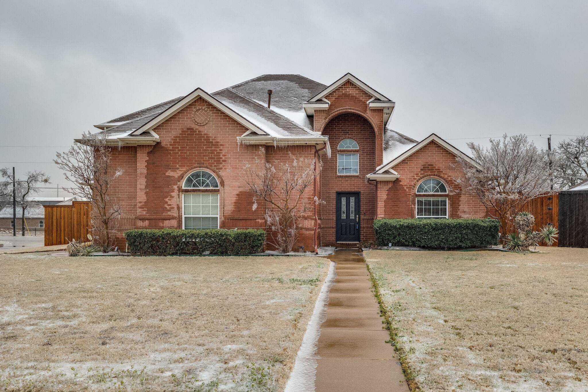 Kennedale, TX 76060,740 Lakewood Drive