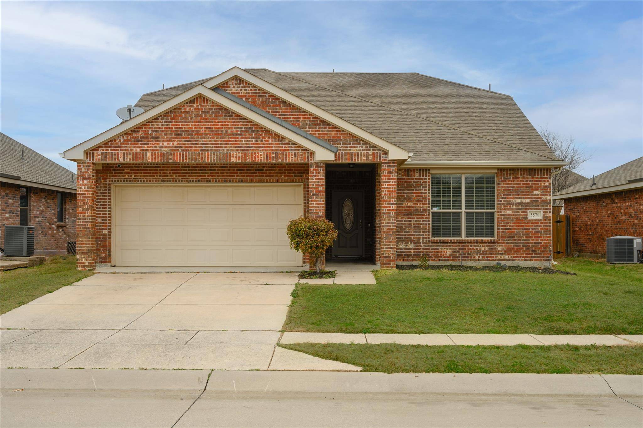 Prosper, TX 75078,5570 Crestwood Drive