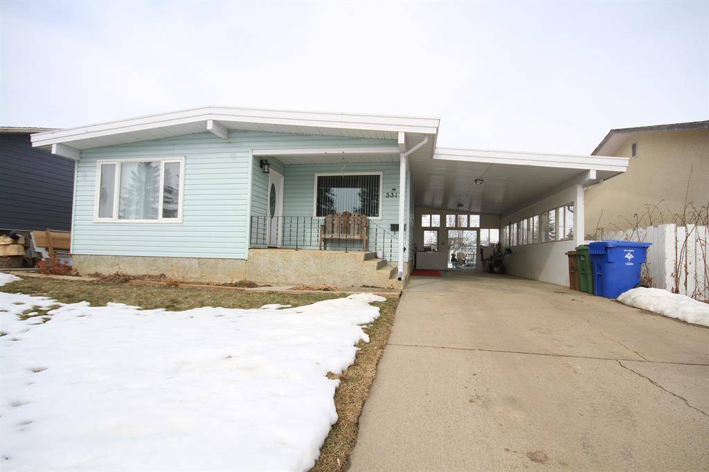 Taber, AB T1G 1B6,5317 42 Avenue