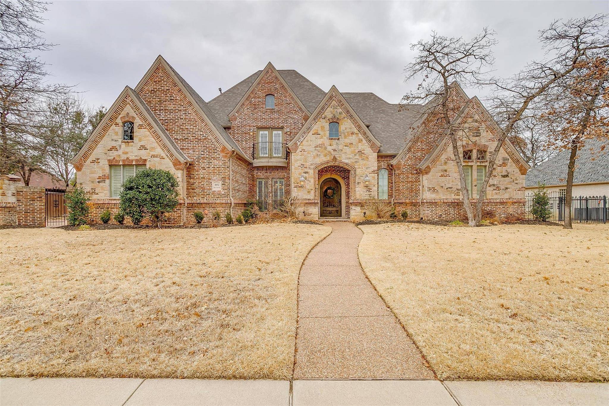 Keller, TX 76262,1852 Barrington Court