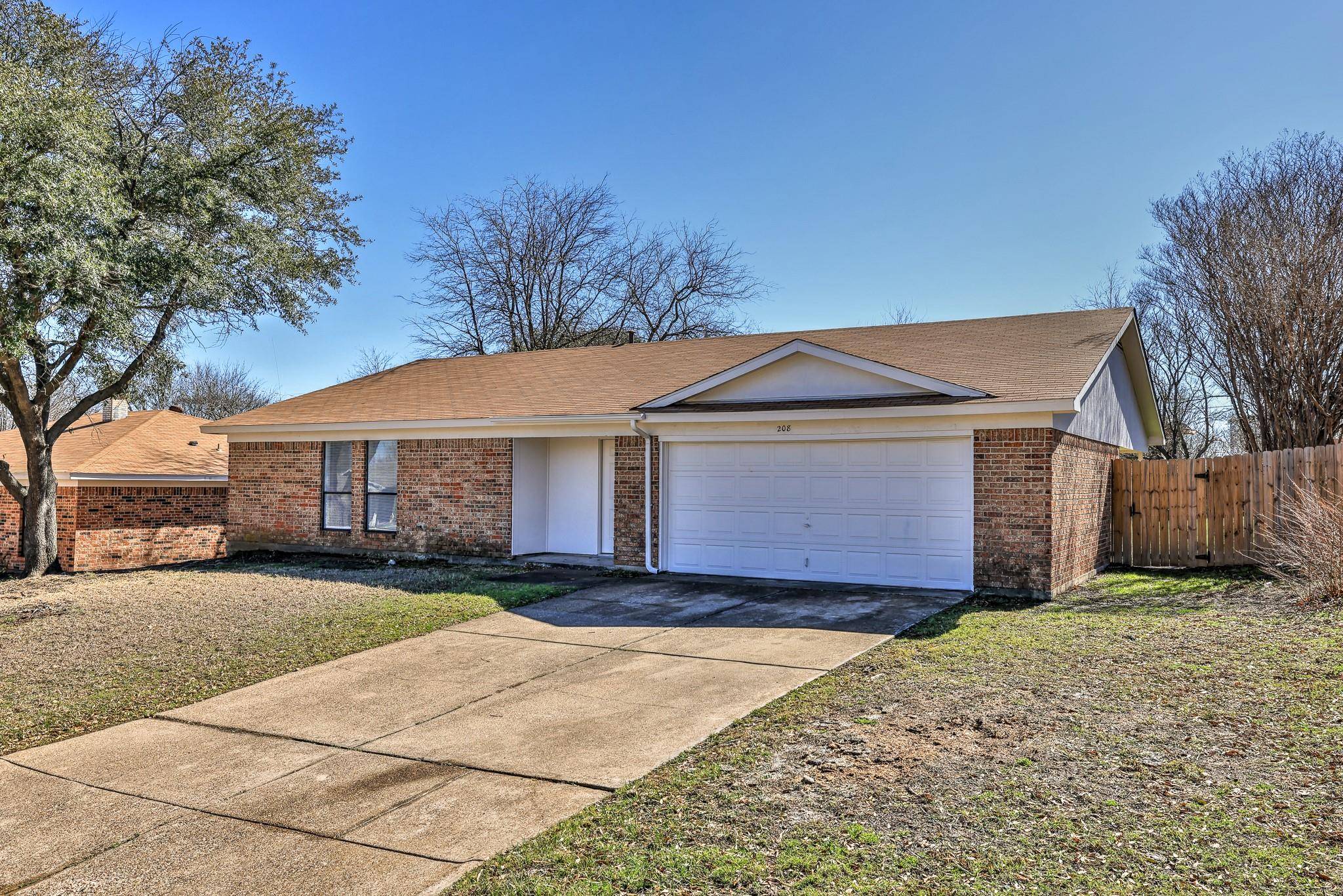 Benbrook, TX 76126,208 Jeaneta Avenue