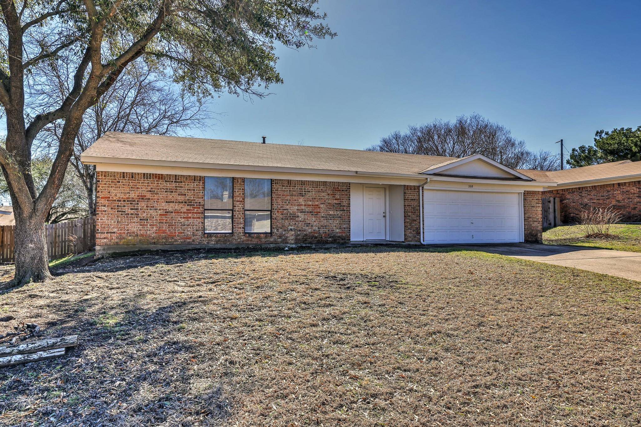 Benbrook, TX 76126,208 Jeaneta Avenue