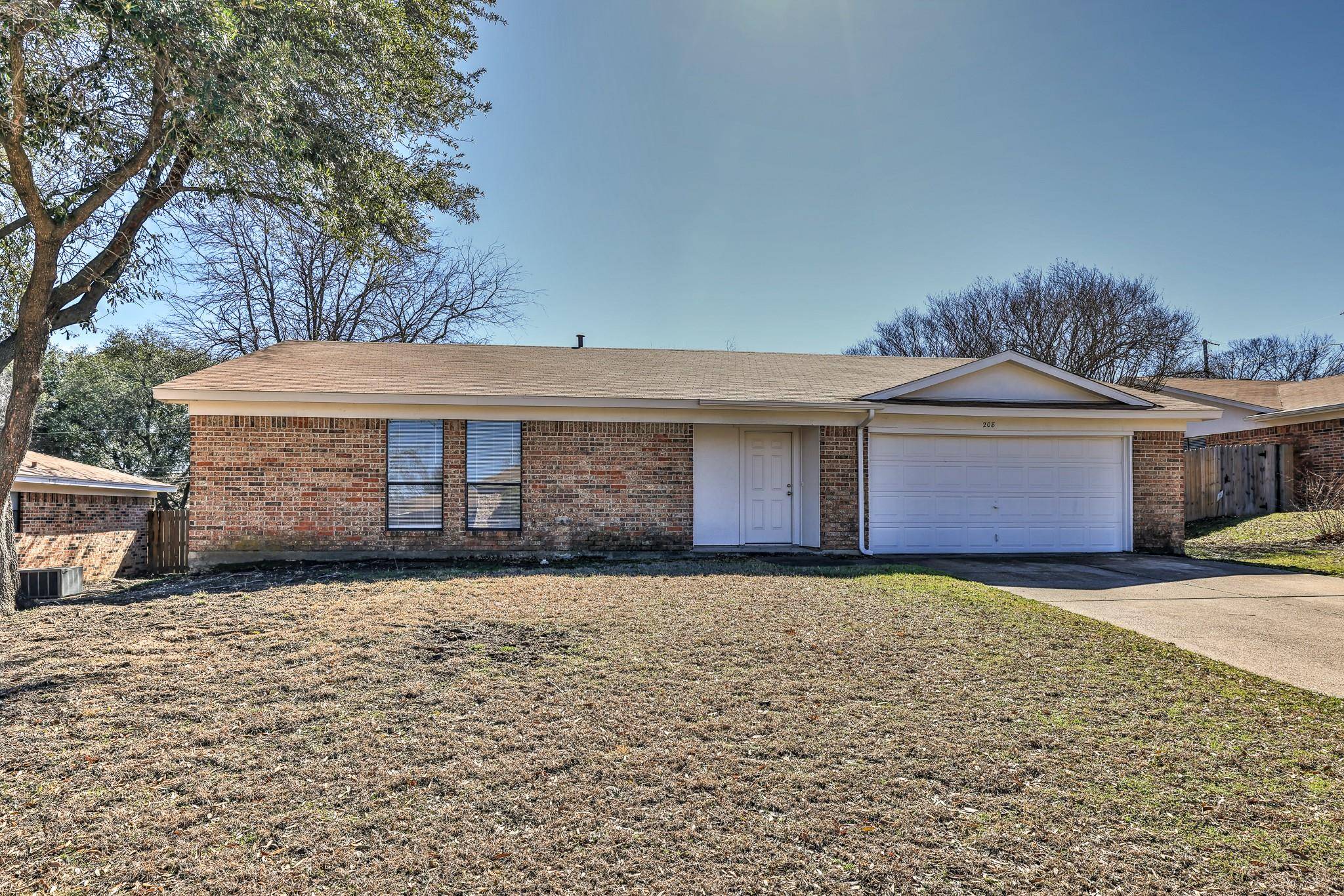 Benbrook, TX 76126,208 Jeaneta Avenue