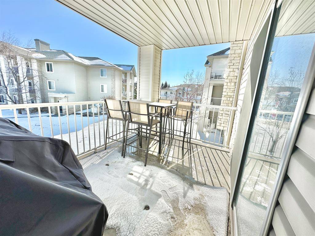 Calgary, AB T1Y7L2,2600 66 ST NE #2212