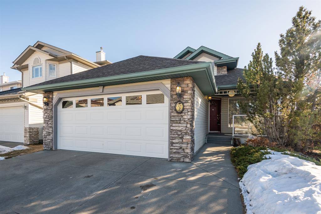 Calgary, AB T3L 2B8,49 Tuscarora CIR NW