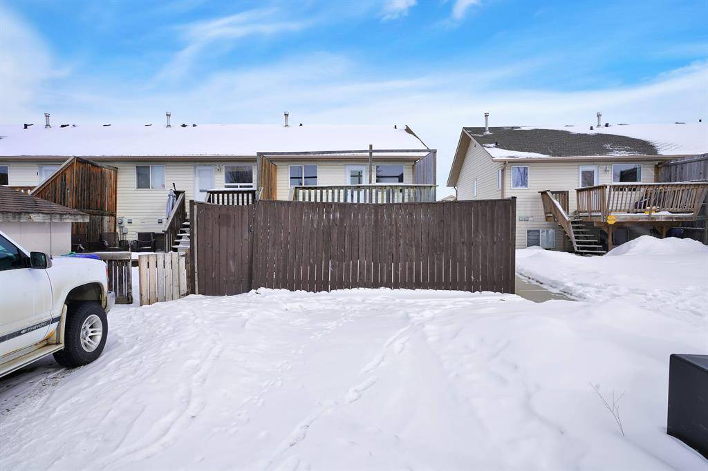 Red Deer, AB T4P 4C3,34 Kenny Close