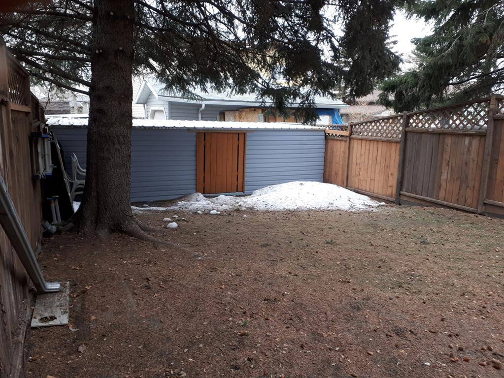 Calgary, AB T1Y 3G8,558 Whitehill PL NE